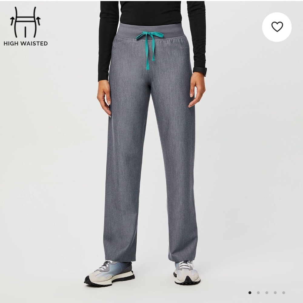 FIGS High Waisted Livingston Basic Scrub Pants | Graphite | Small Petite